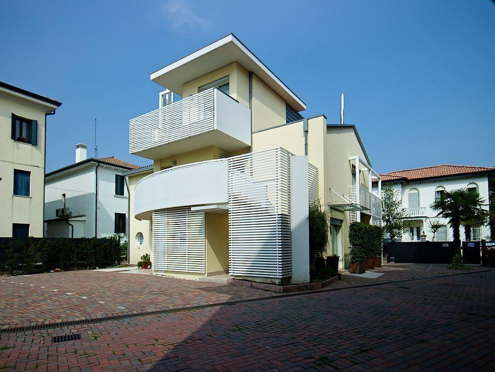 Palazzo Brando - Living Apartments Treviso Ngoại thất bức ảnh